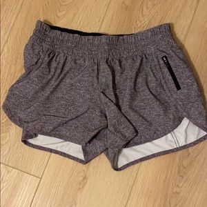 Lululemon Tracker V short